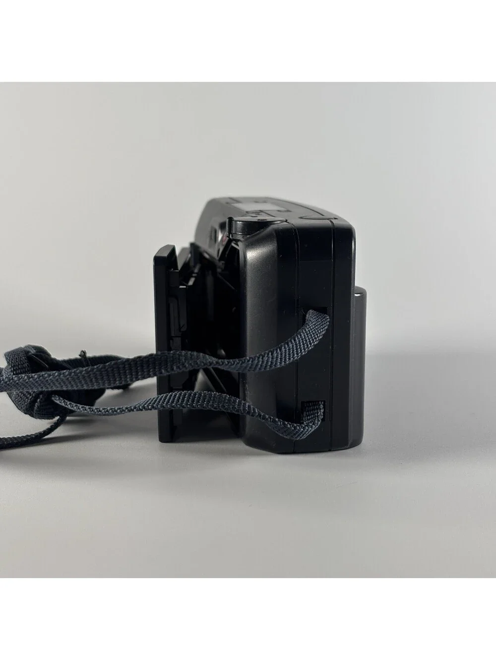 Pentax Espio AF Zoom 35-70mm Full Macro Point Shoot 35mm BROKEN FILM DOOR LATCH